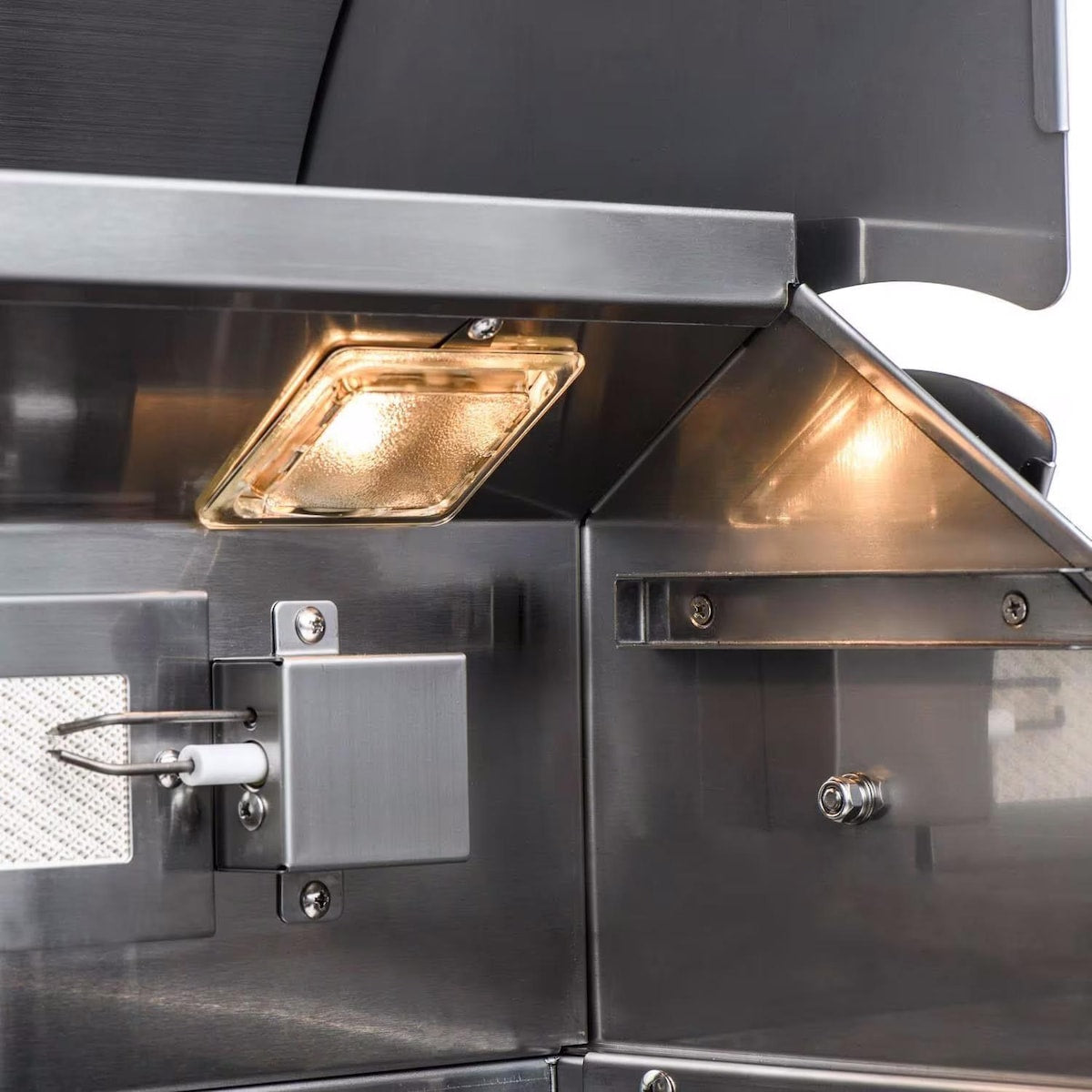 40-Inch 5-Burner Built-In Natural Gas Grill w/ Lift-Assist Hood & Rear Infrared Burner